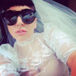 Леди Гага всё-таки вышла замуж за американского актёра Тейлора Кинни Леди Гага всё-таки вышла замуж за американского актёра Тейлора Кинни
