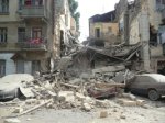 В Одессе из-под завалов разрушенного дома спасены два человека В Одессе из-под завалов разрушенного дома спасены два человека